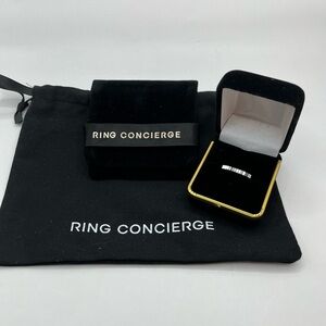 Ring Concierge Fluted White Gold Stackable Ring Size 6